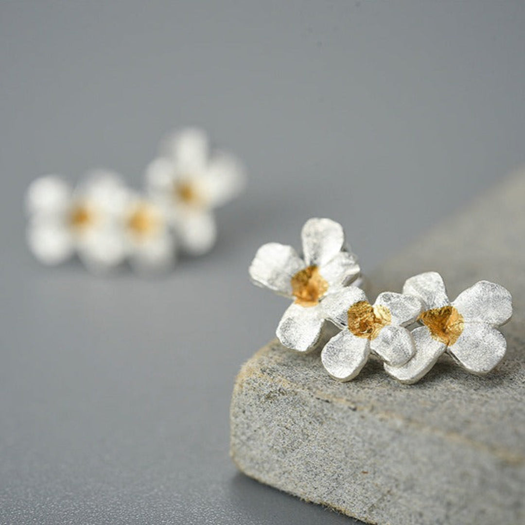 Earrings-With-Small-Four-Petal-Flowers-By-Yonandole_7