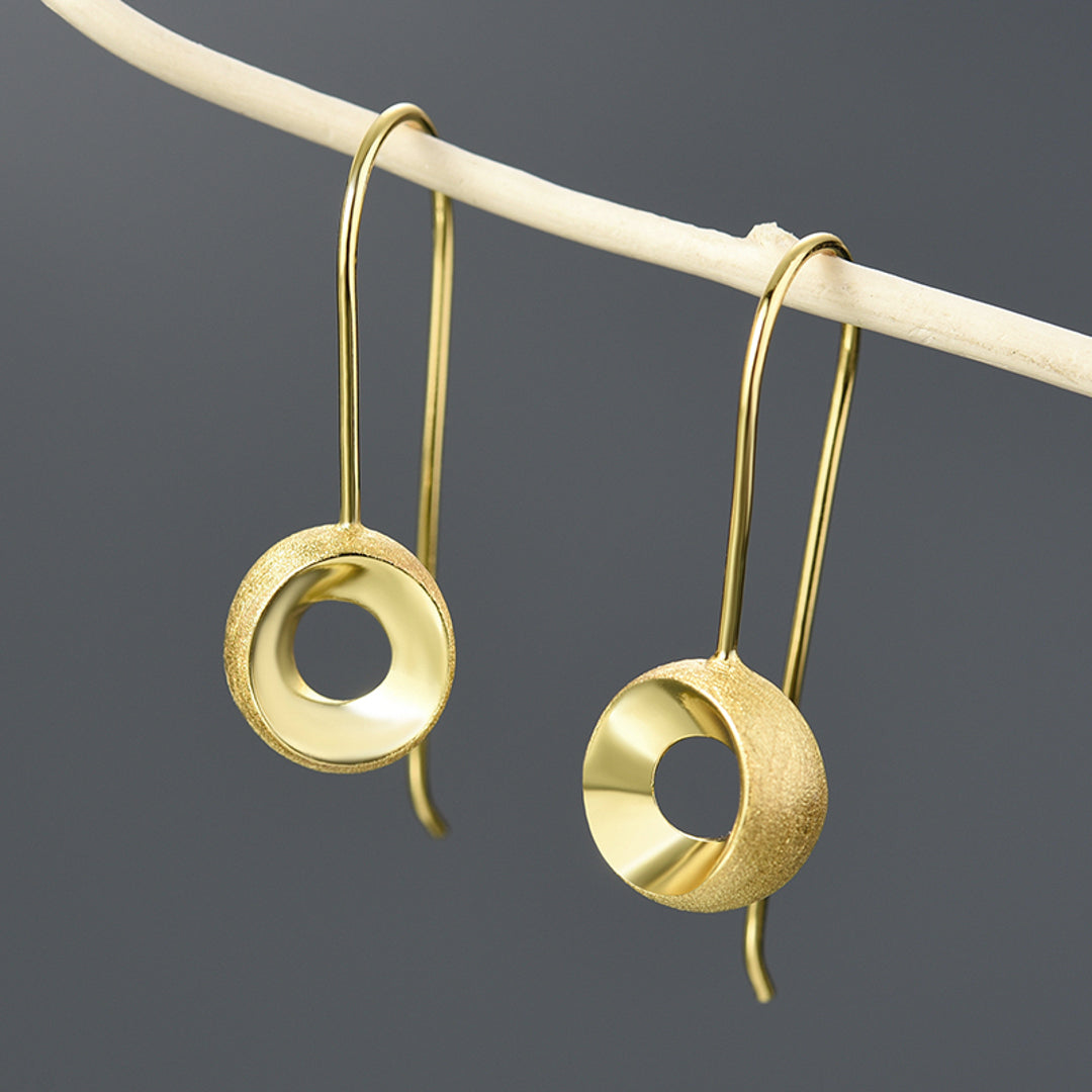 Earrings-With-Stereoscopic-Circle-By-Yonandole_5