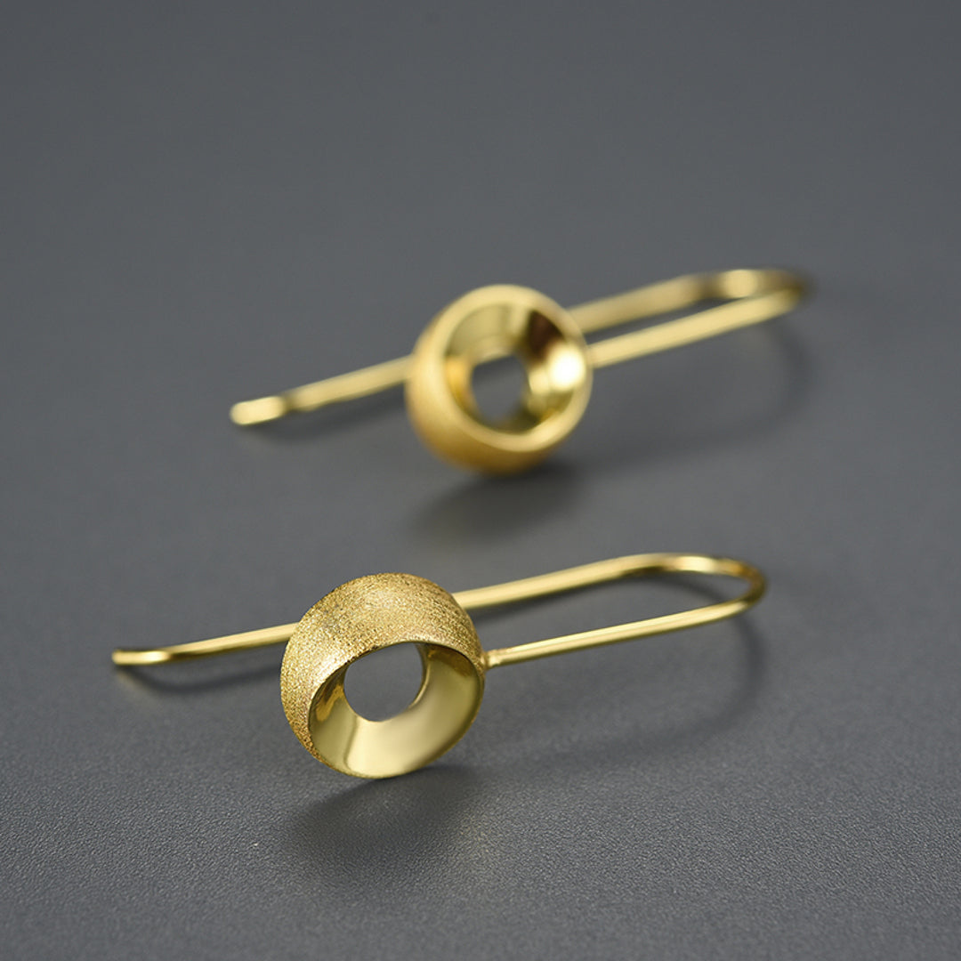 Earrings-With-Stereoscopic-Circle-By-Yonandole_6