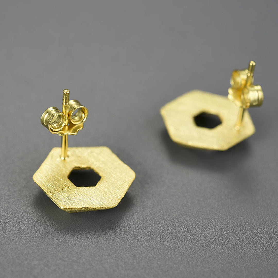 Earrings-With-Stereoscopic-Hexagon-By-Yonandole_7