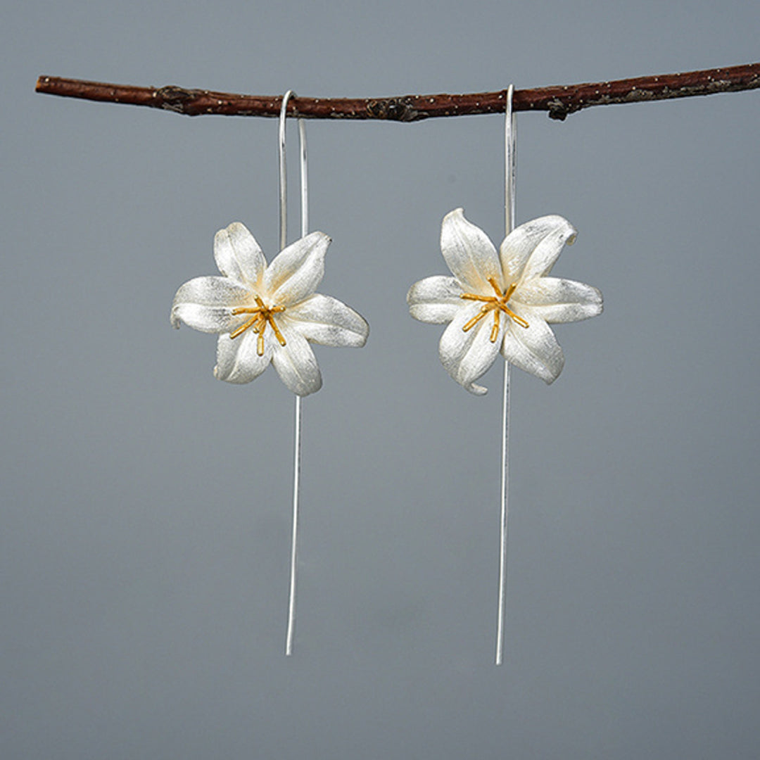 Elegant-Lily-Earrings-By-Yonandole_12