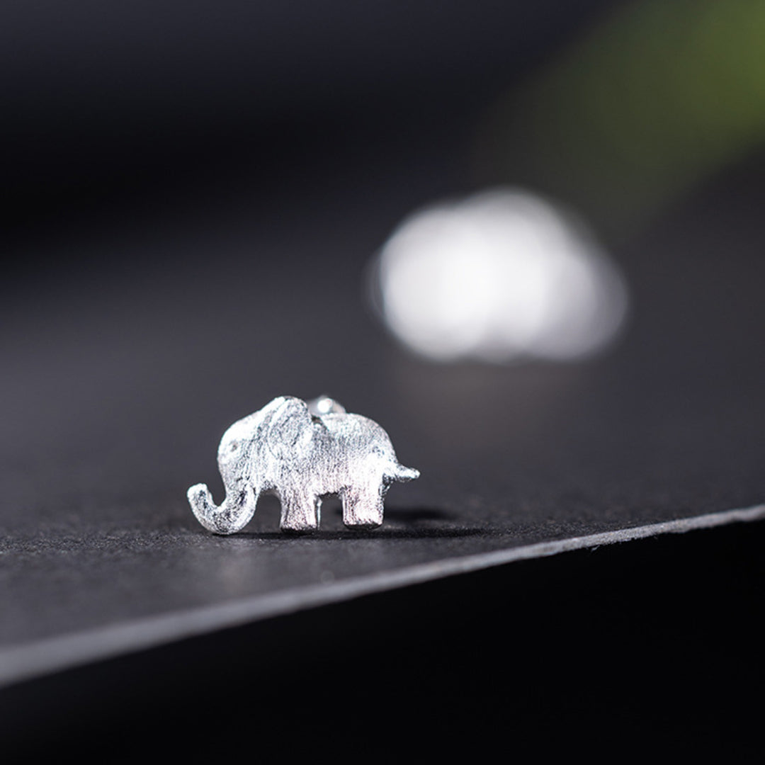 Elephant-Stud-Earrings-By-Yonandole_7