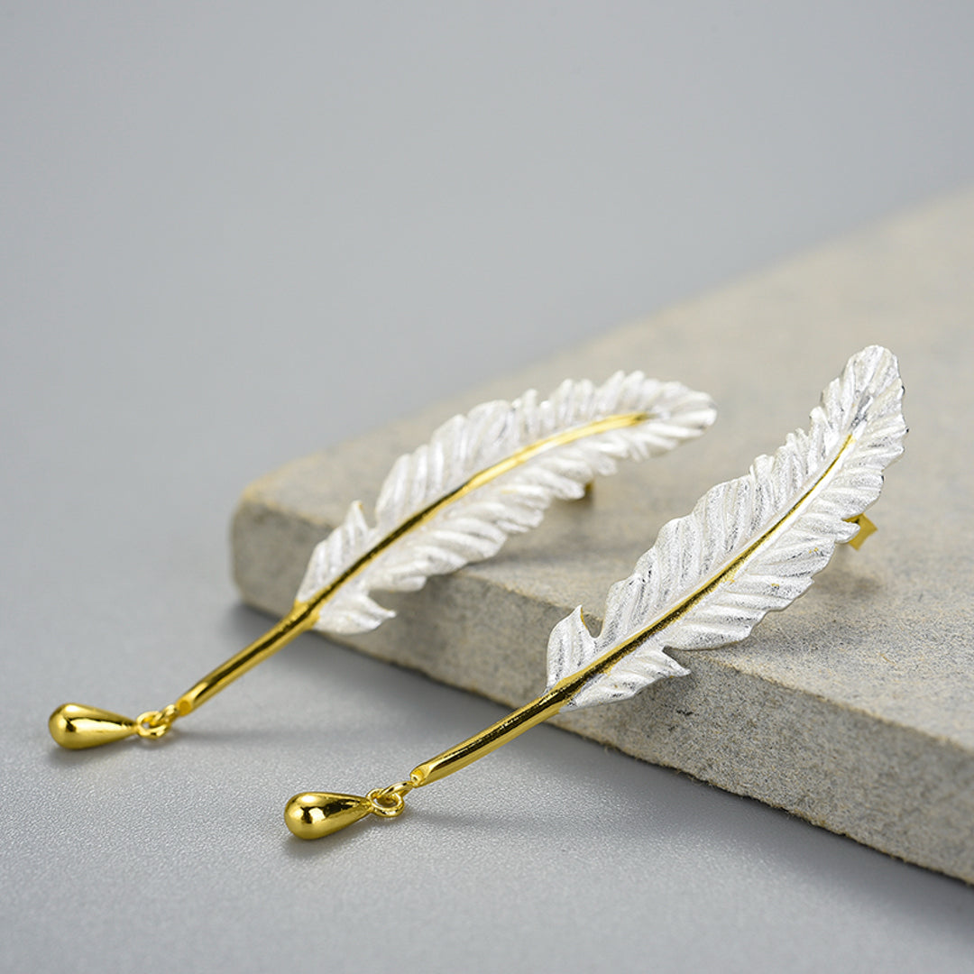 Feather-Earrings-By-Yonandole_2a