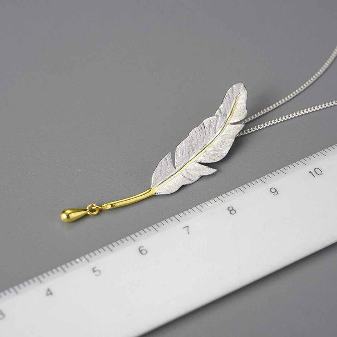Feather-Pendant-By-Yonandole_10