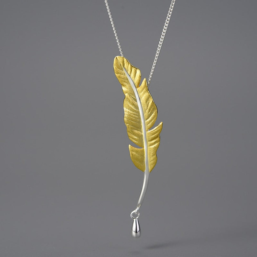 Feather-Pendant-By-Yonandole_3