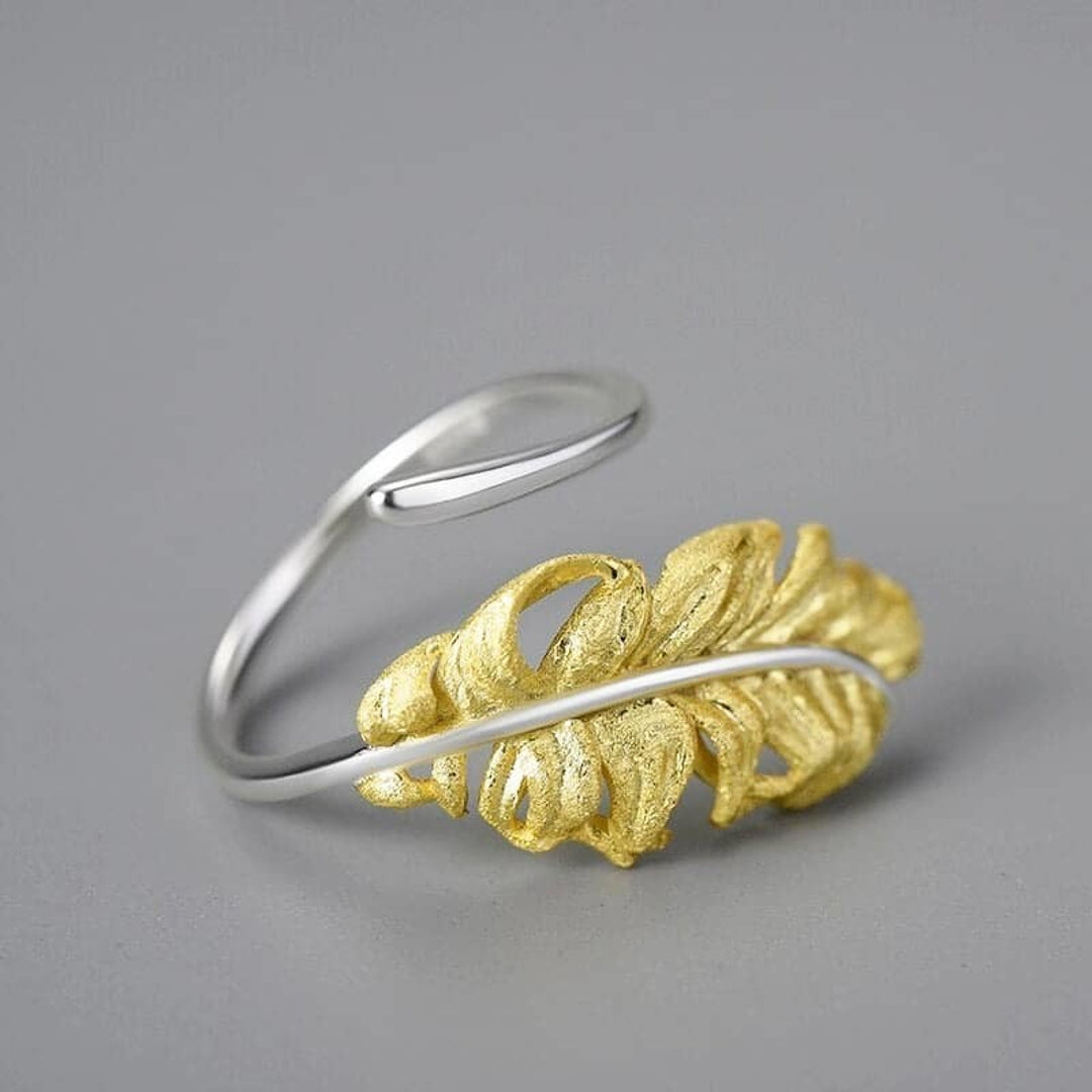 Feather-Ring-By-Yonandole_7