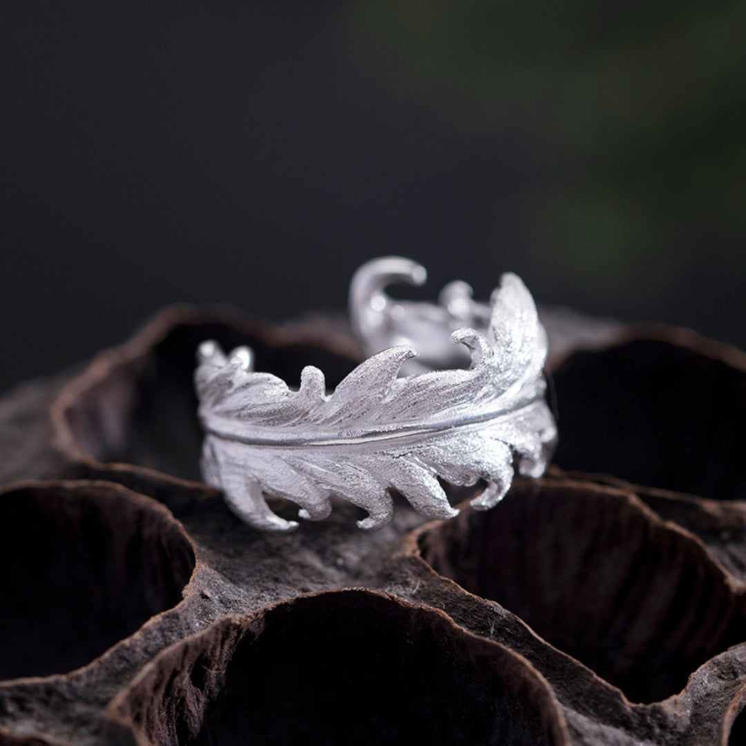 Feather-Ring-Soft-Look-By-Yonandole_1