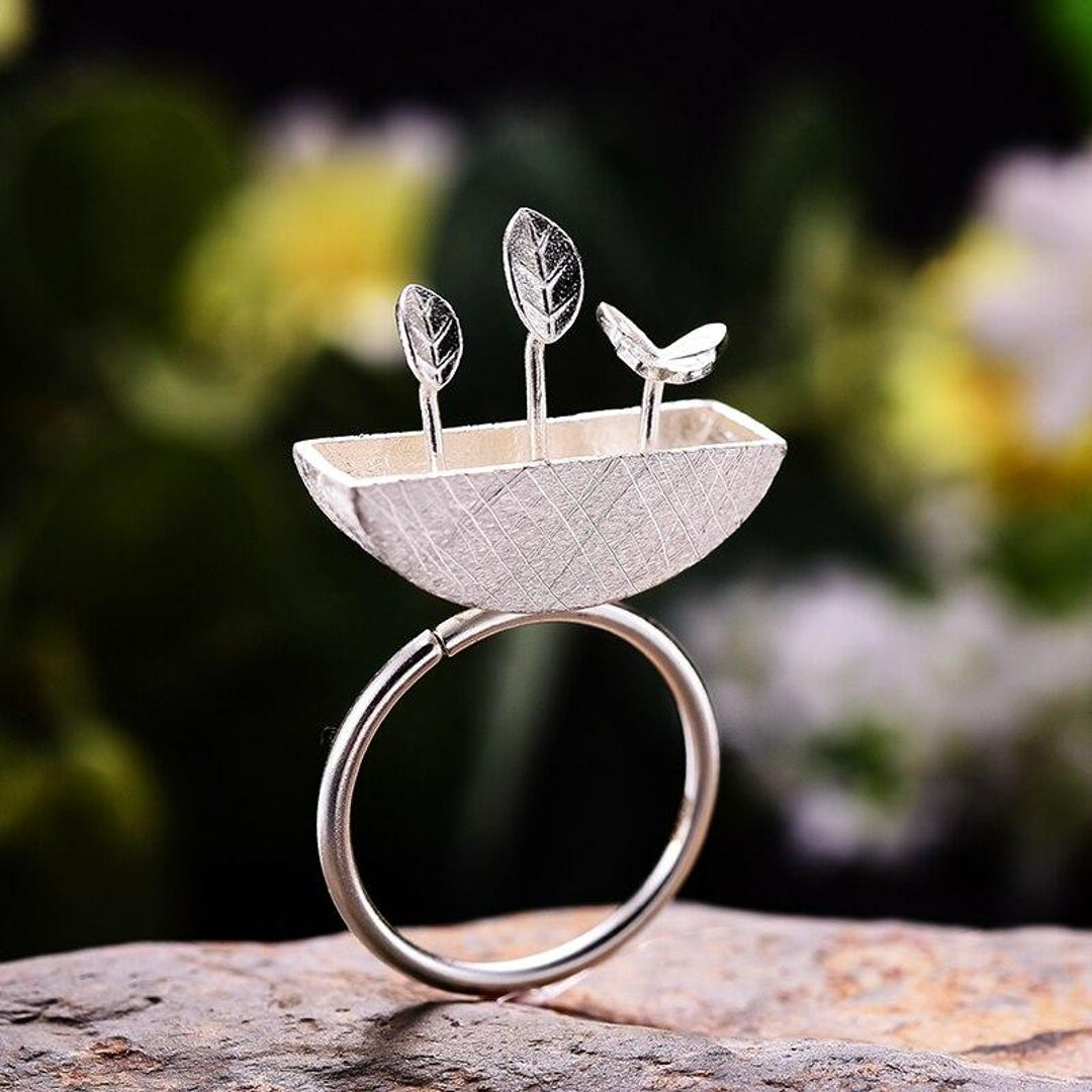 Flower-Box-Ring-By-Yonandole_4