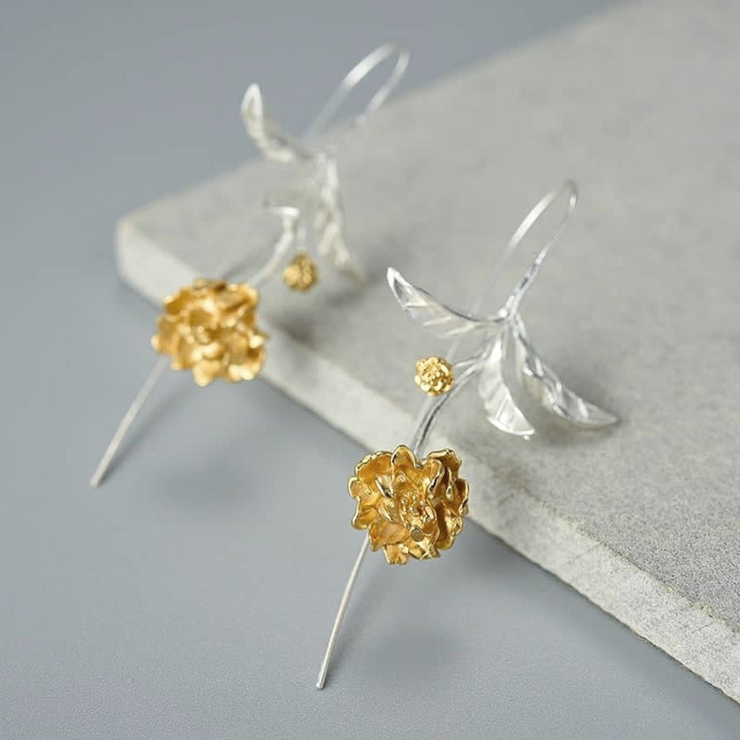 Flower-Earrings-By-Yonandole_1a