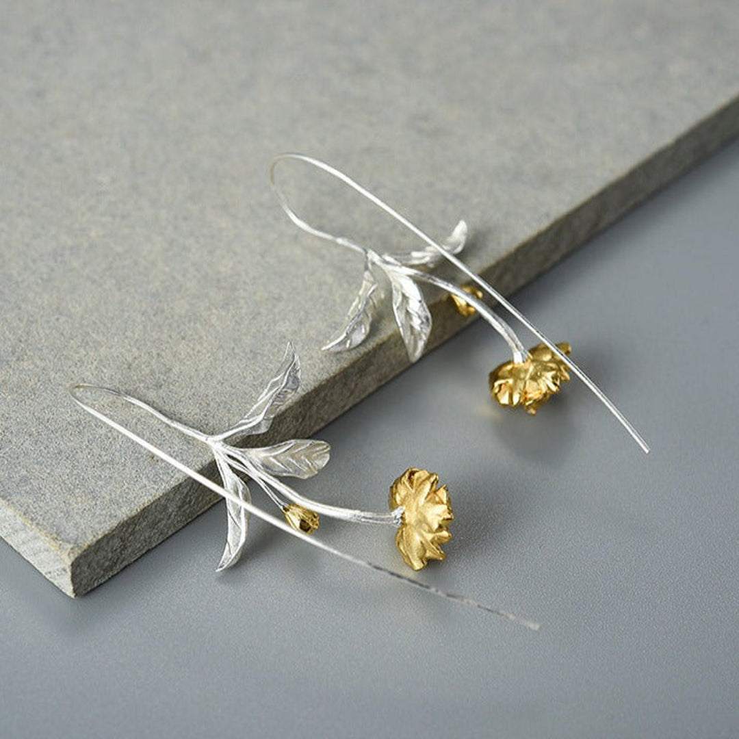 Flower-Earrings-By-Yonandole_4a