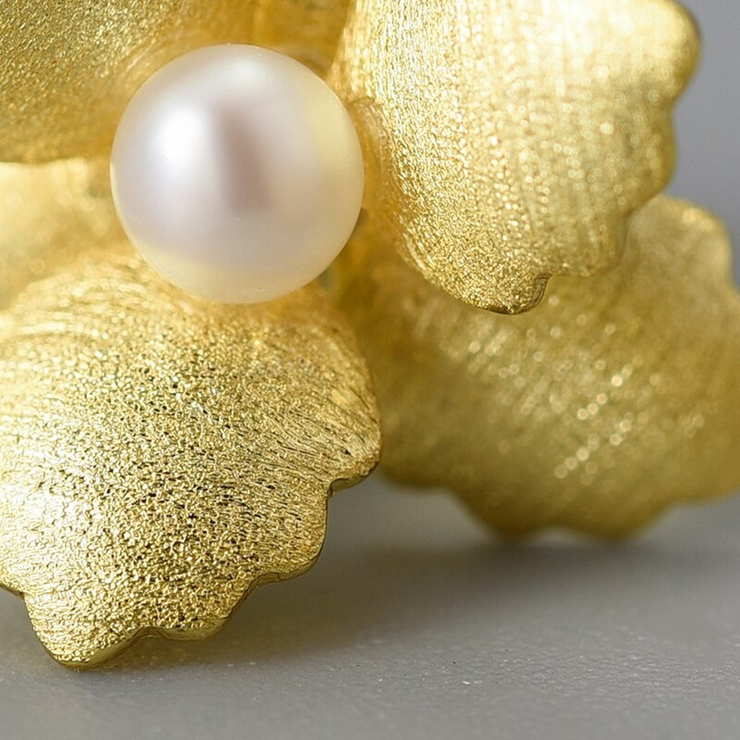 Flower-Earrings-In-3D-Print-Look-By-Yonandole_4b