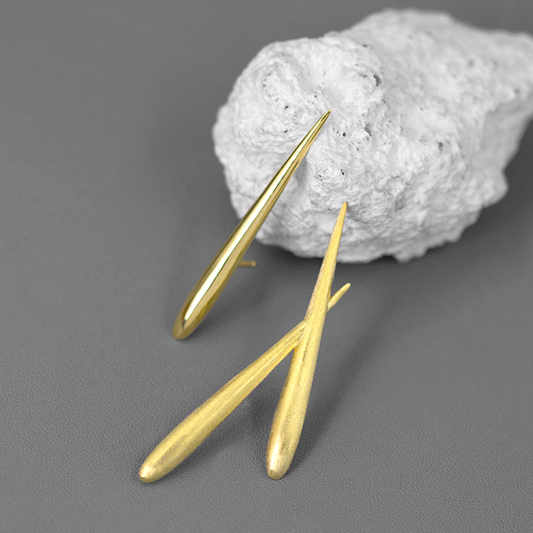 Flying-Raindrops-Brooch-By-Yonandole_1