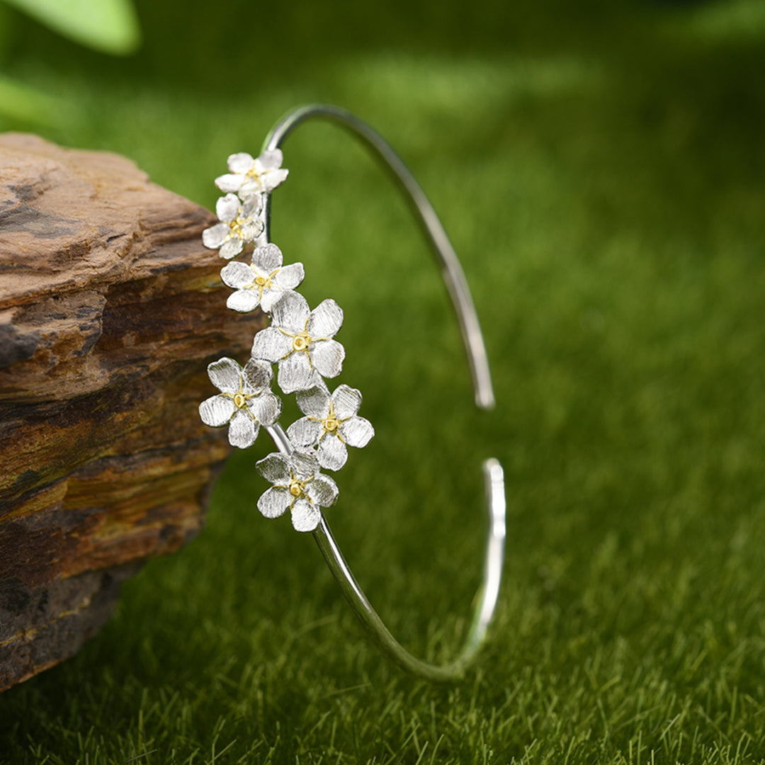 Forget-Me-Not-Bangle-By-Yonandole_1