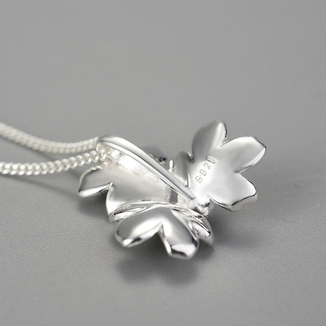 Forget-Me-Not-Pendant-By-Yonandole_6
