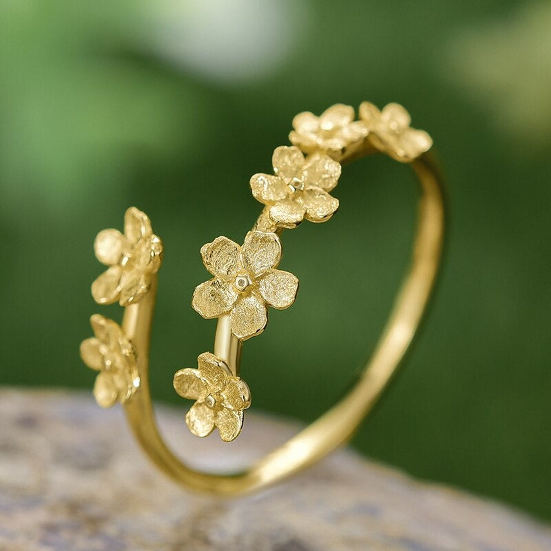 Forget-Me-Not-Ring-By-Yonandole_2