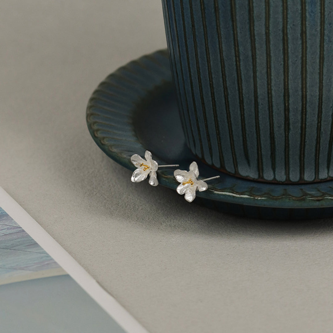 Freesia-Flower-Stud-Earrings-By-Yonandole_10