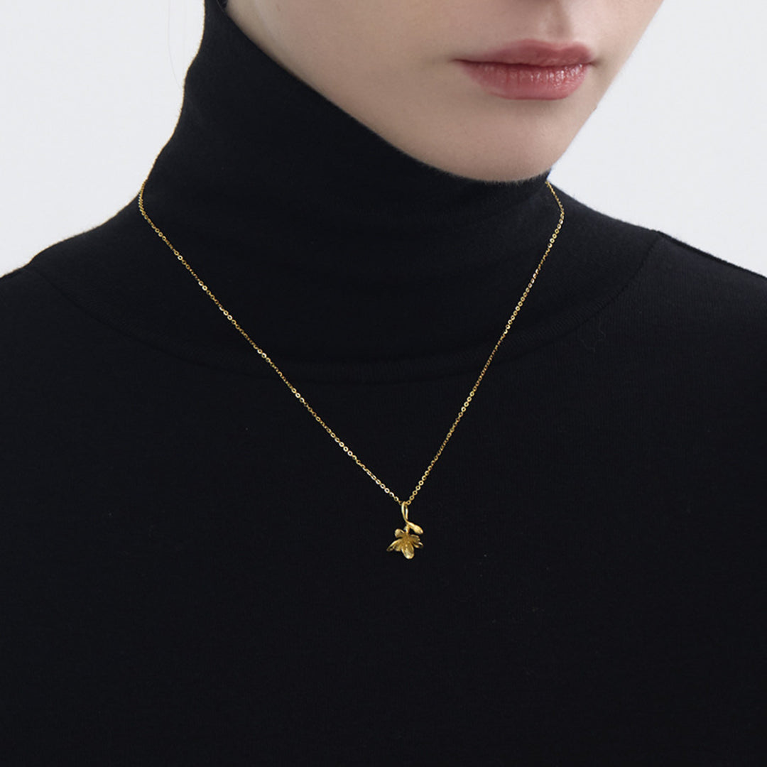 Freesia-Pendant-By-Yonandole_5