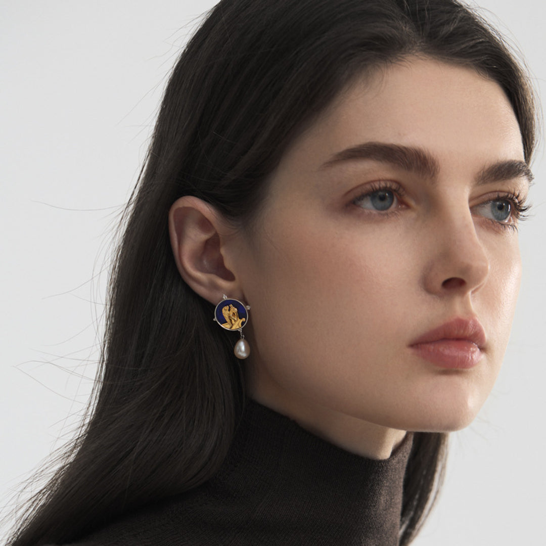 Gargoyles-Of-Notre-Dame-Earrings-By-Yonandole_2