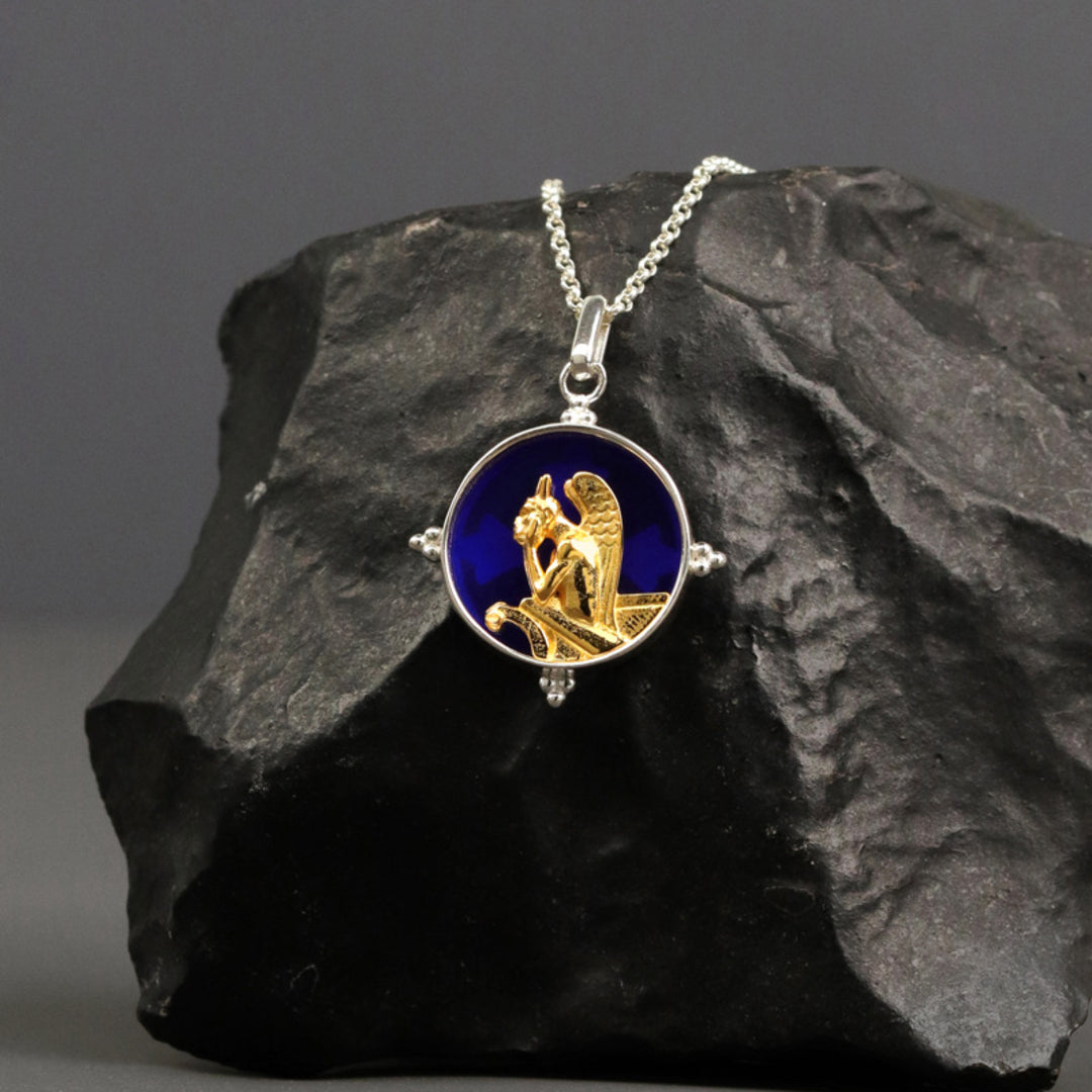 Gargoyles-Of-Notre-Dame-Pendant-By-Yonandole_3