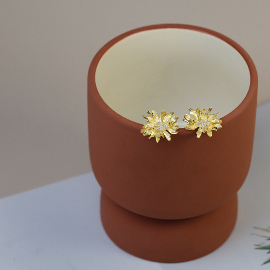 Gerbera-Flower-Earrings-By-Yonandole_4