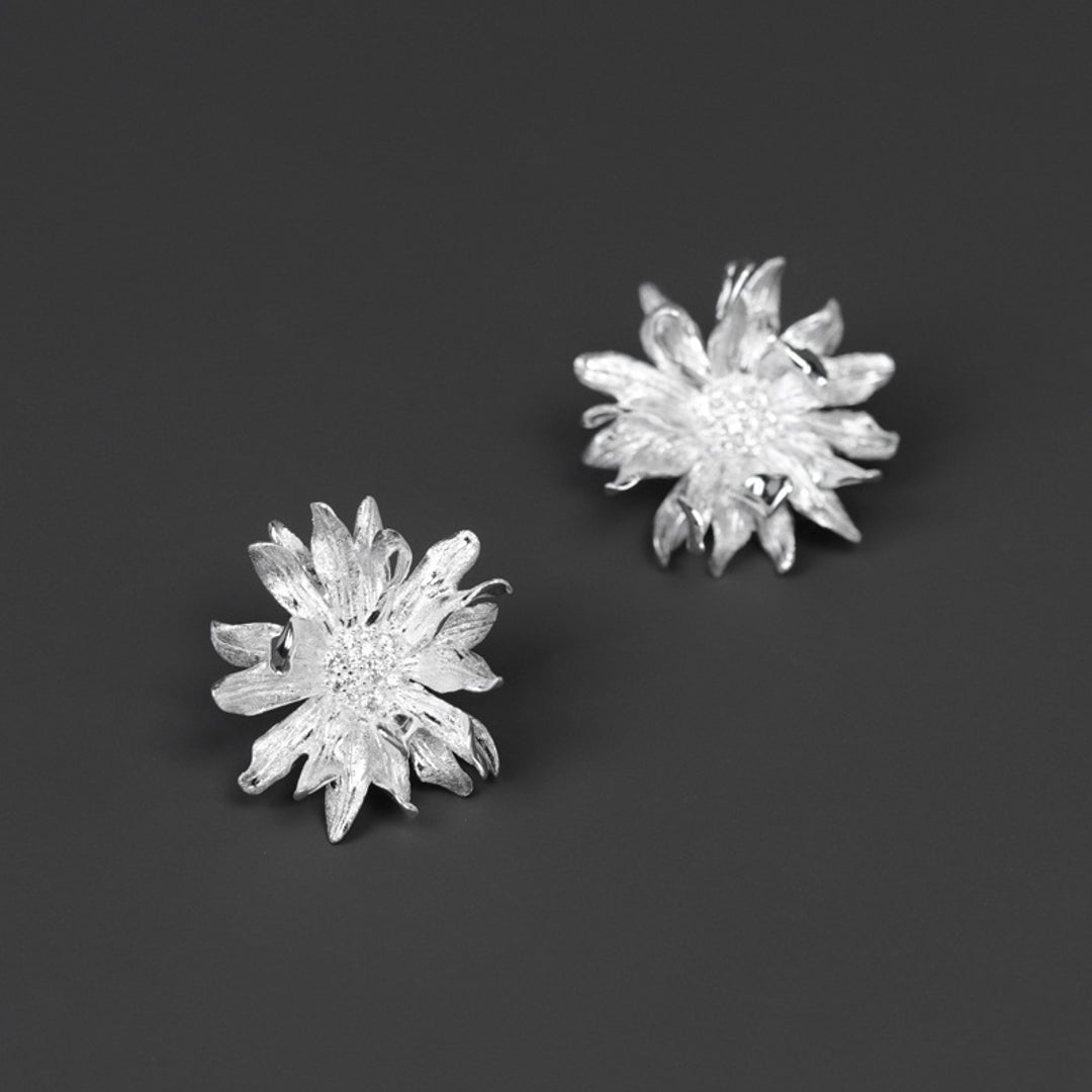 Gerbera-Flower-Earrings-By-Yonandole_7