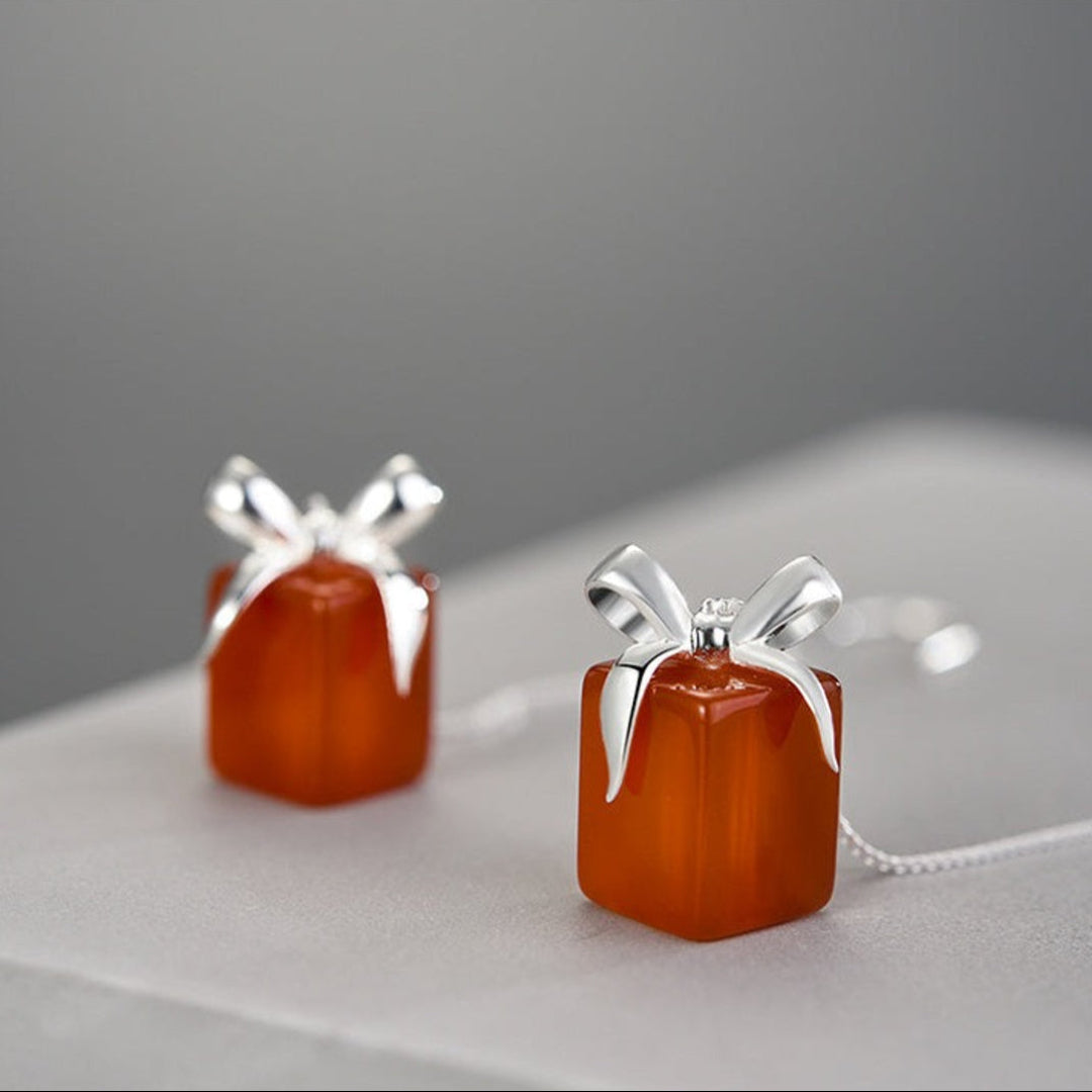 Gift-Box-Dangle-Earrings-By-Yonandole_10
