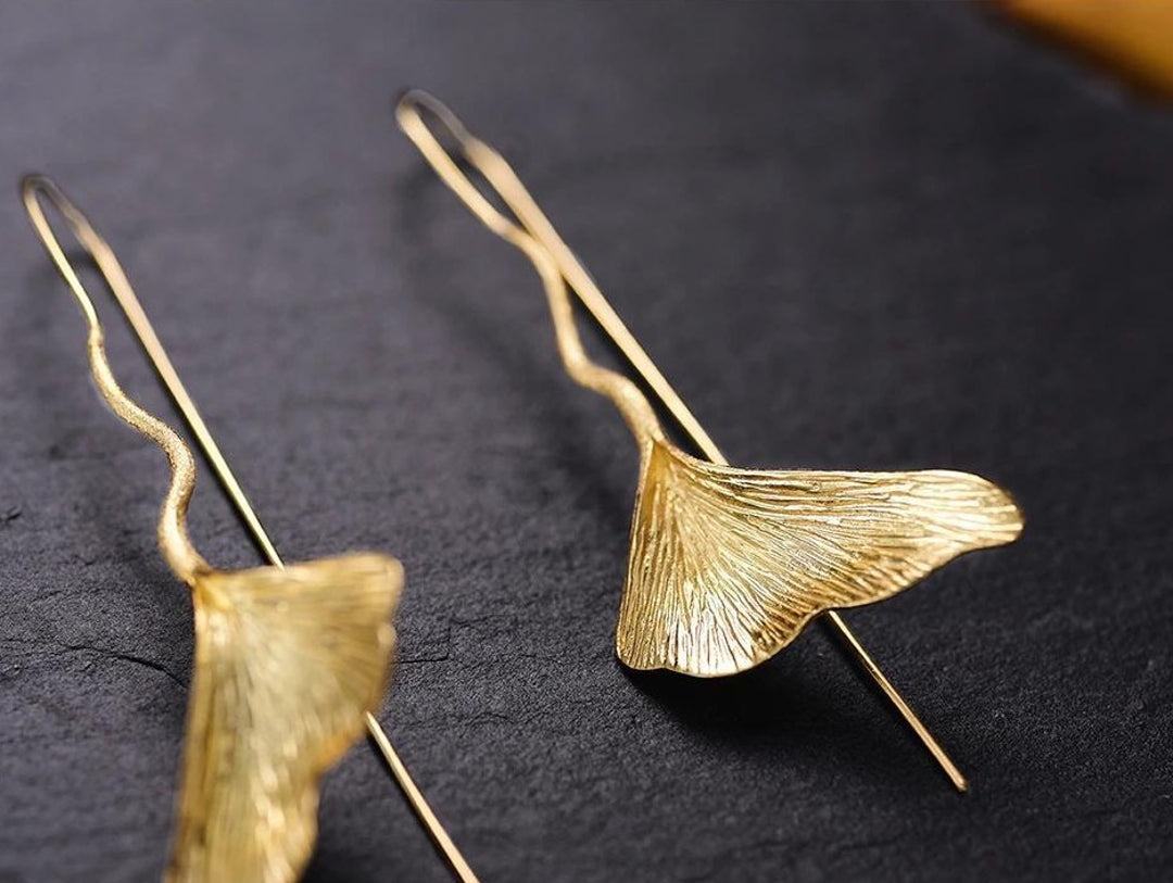 Ginkgo-Leaf-Earrings-By-Yonandole_9