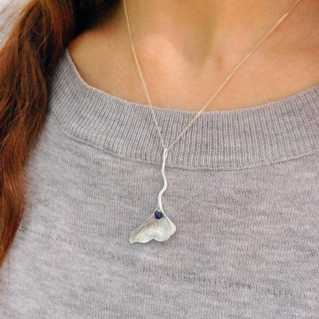 Ginkgo-Leaf-Pendant-By-Yonandole_9