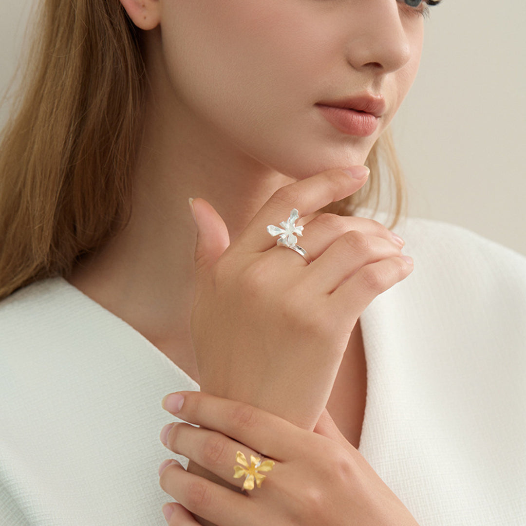 Iris-Flower-Ring-By-Yonandole_14a