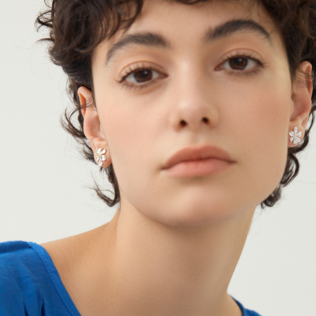 Iris-Flower-Stud-Earrings-By-Yonandole_5