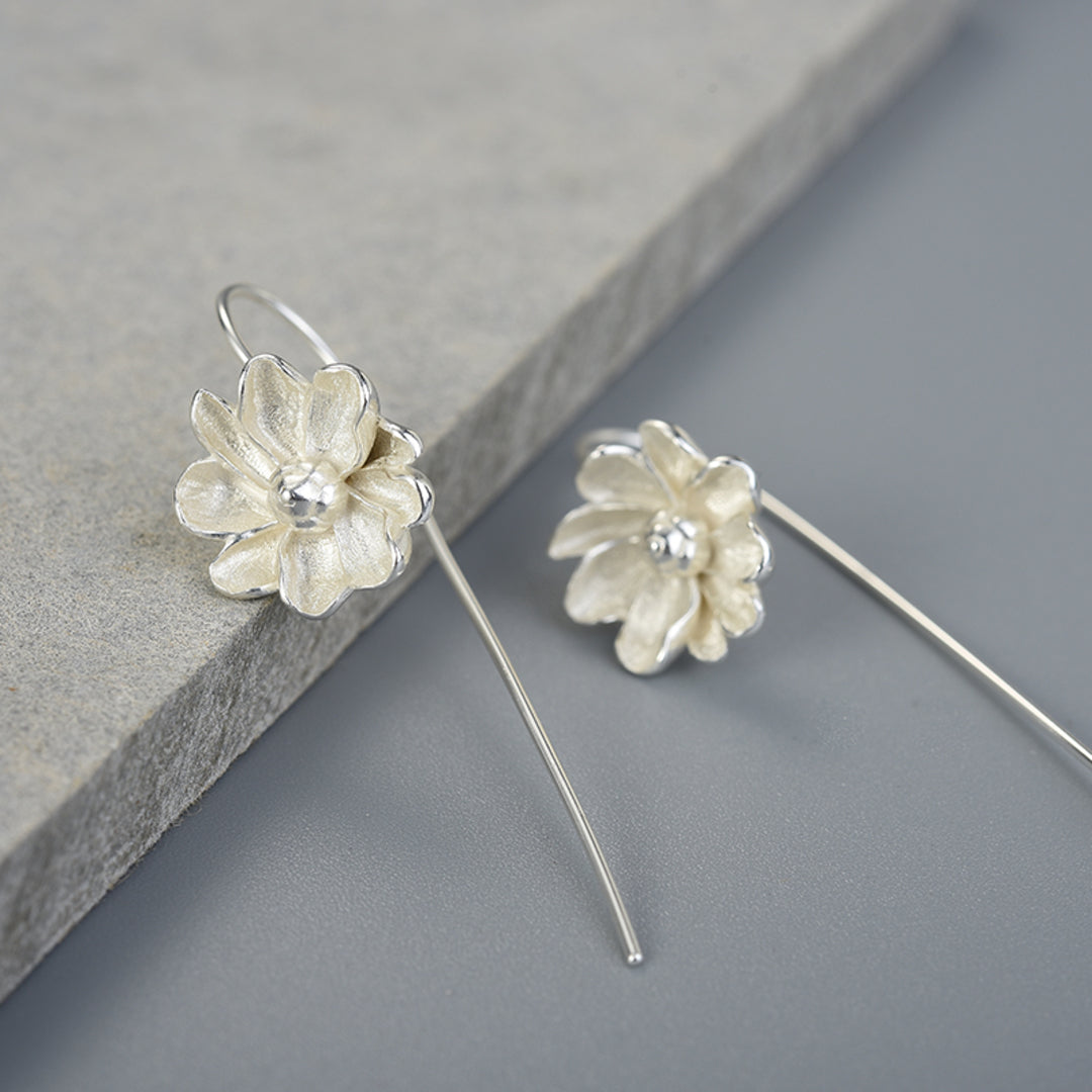 Jasmine-Wire-Earrings-By-Yonandole_3