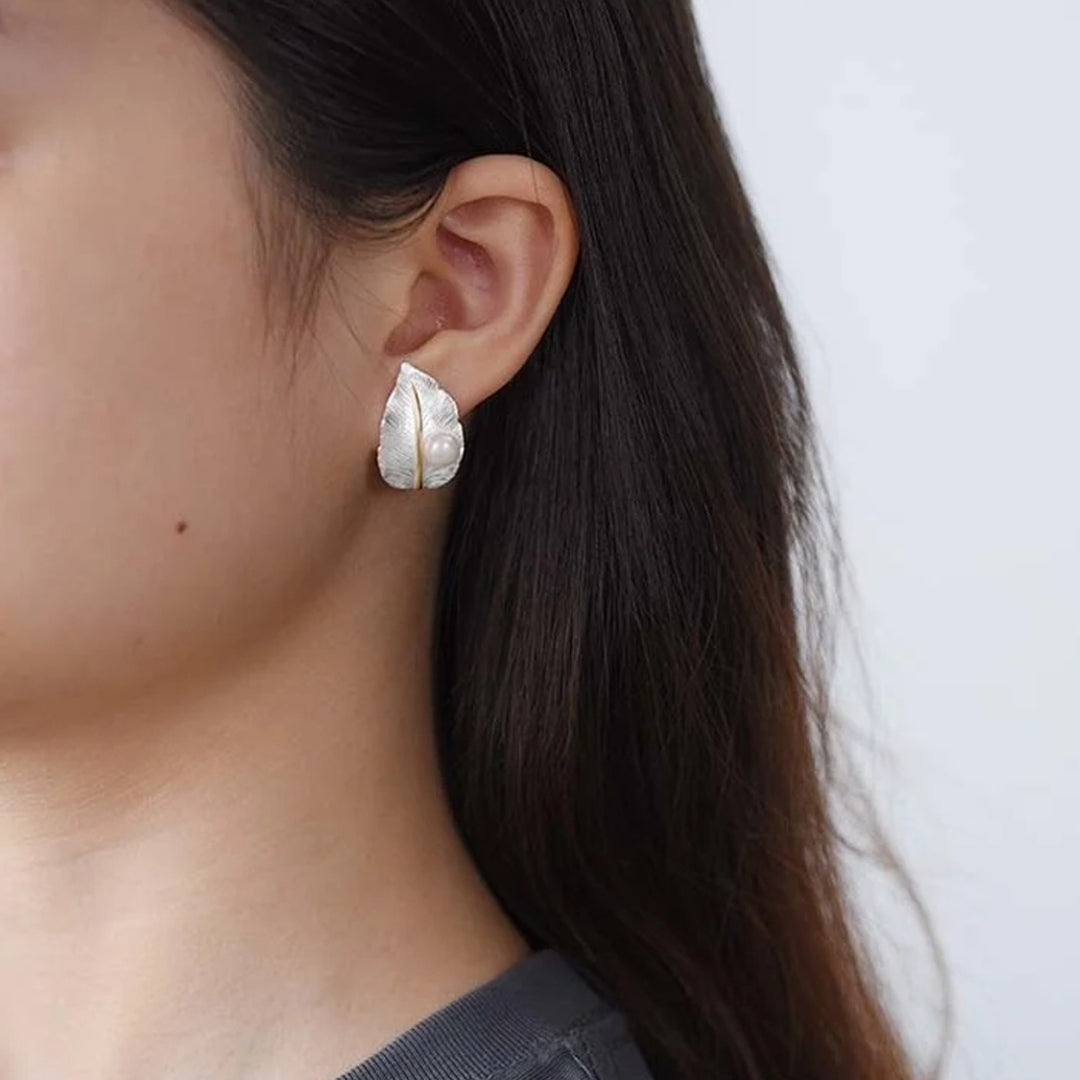 Leaf-Earrings-With-Natural-Freshwater-Pearl_10