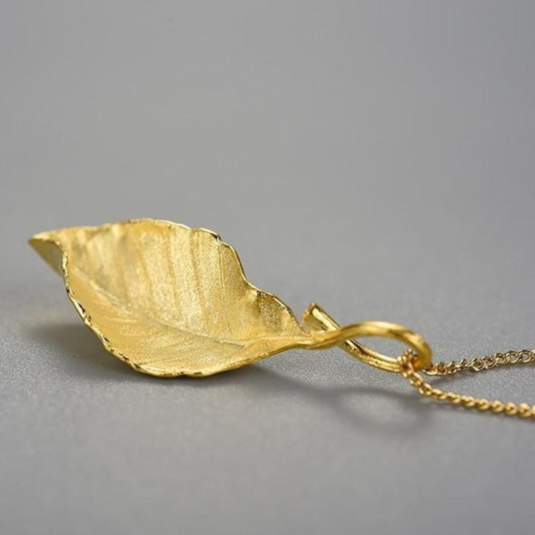 Leaf-Pendant-By-Yonandole_9
