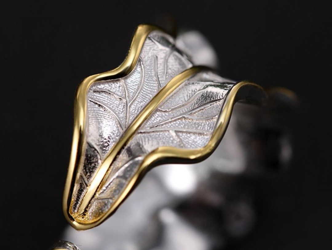 Leaf-Ring-With-Tourmaline-By-Yonandole_8