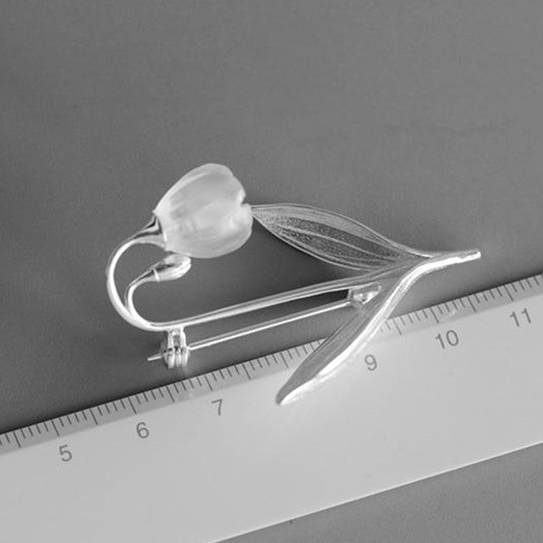 Lily-Of-The-Valley-Brooch-By-Yonandole_4