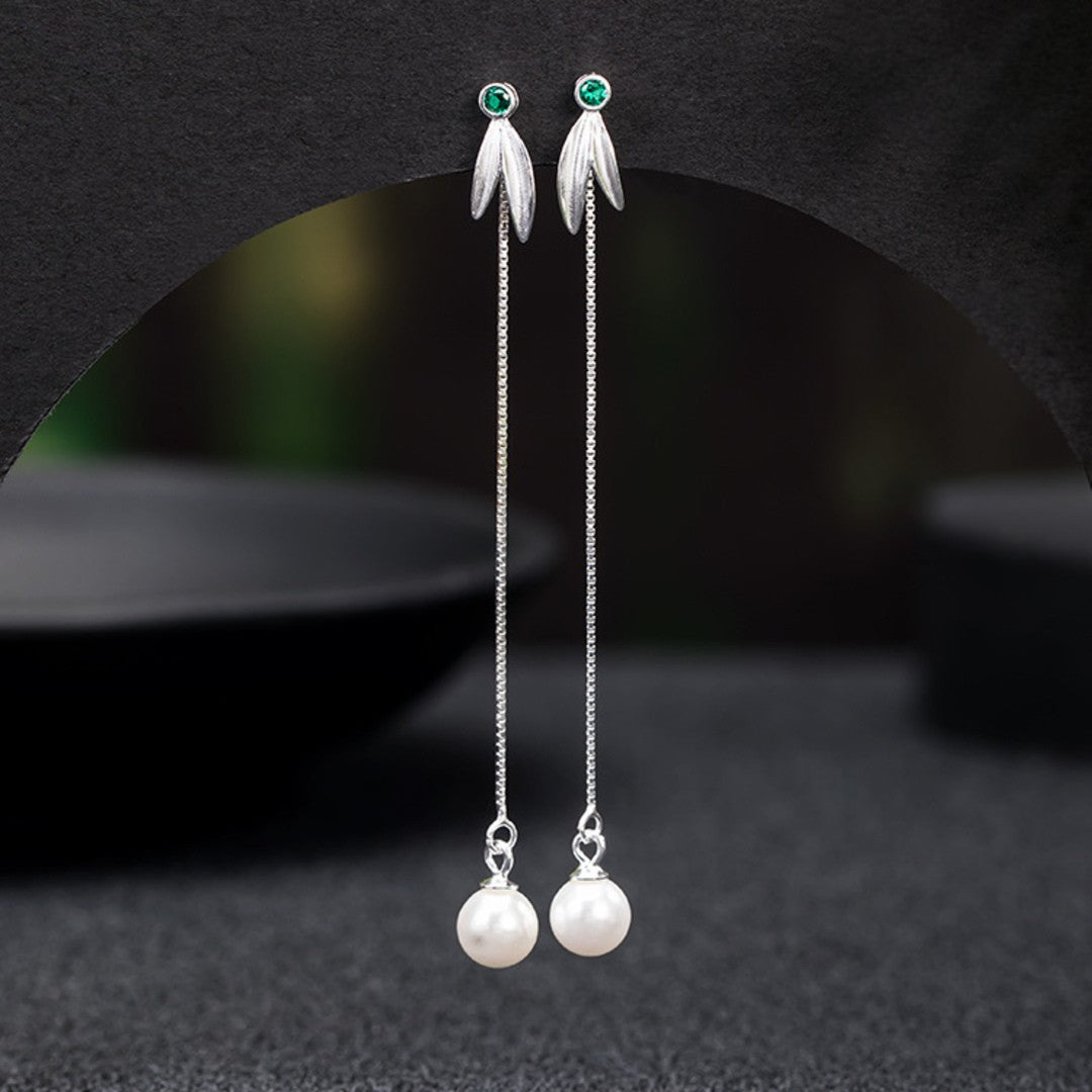Long-Dangle-Earrings-With-Bamboo-Leaves-And-Pearl-By-Yonandole_1