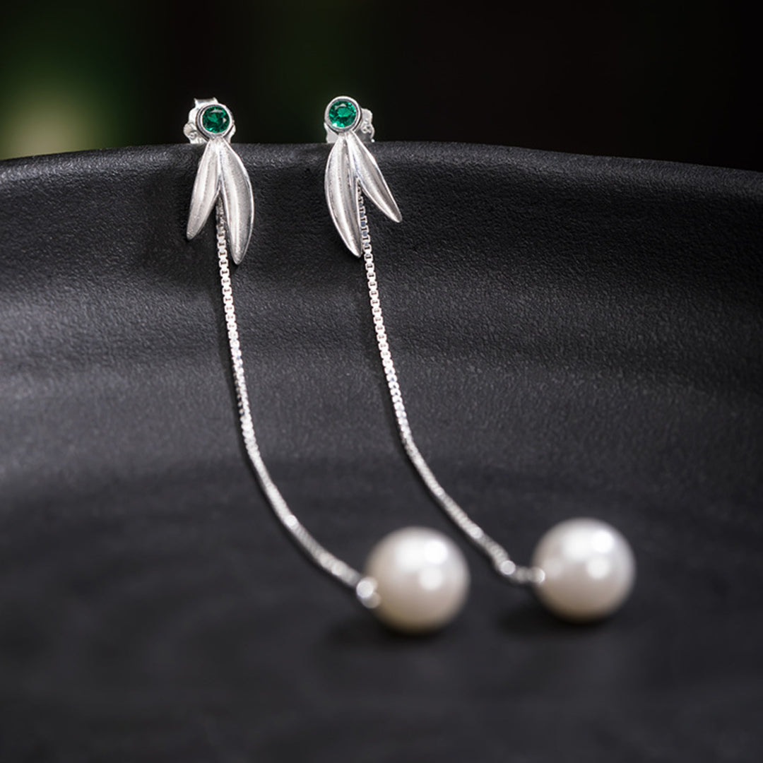 Long-Dangle-Earrings-With-Bamboo-Leaves-And-Pearl-By-Yonandole_7