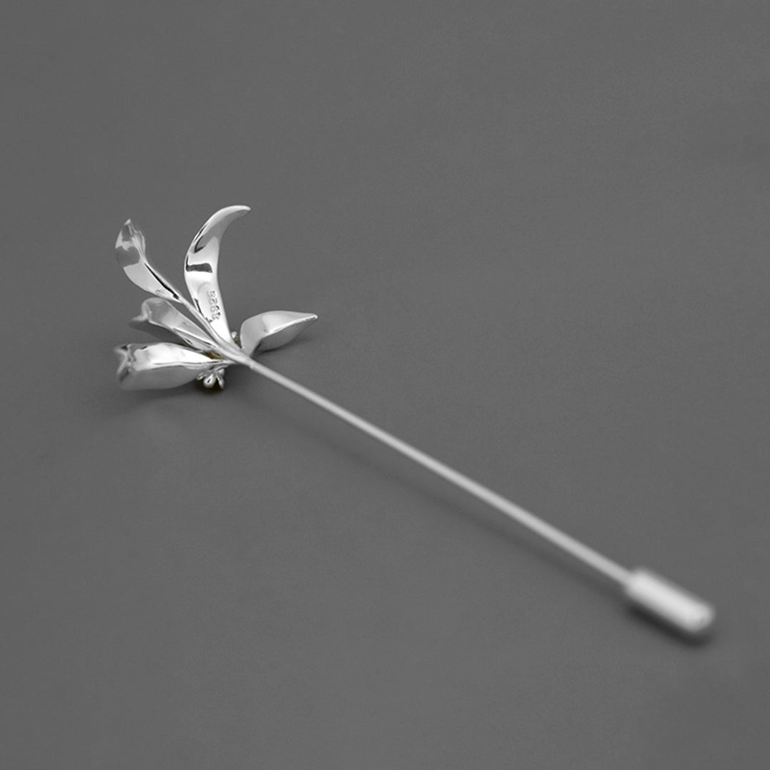 Long-Osmanthus-Brooch-By-Yonandole_7