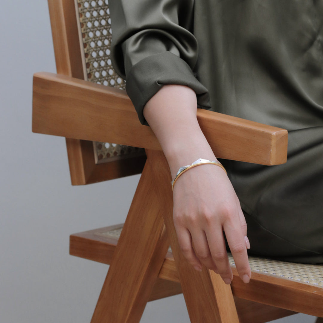 Lotus-Flower-Bangle-By-Yonandole_6