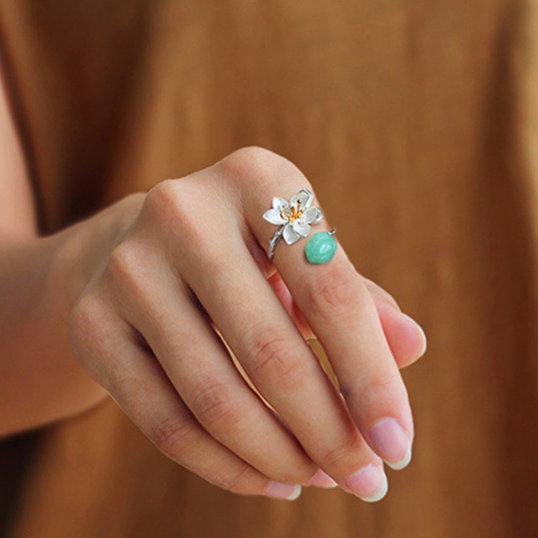 Lotus-Flower-Ring-With-Bud-By-Yonandole_7