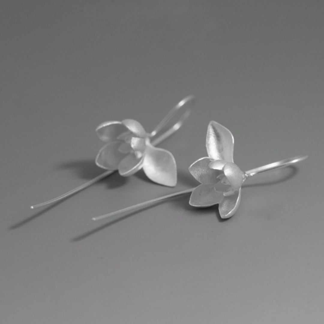 Magnolia-Earrings-By-Yonandole_1_1