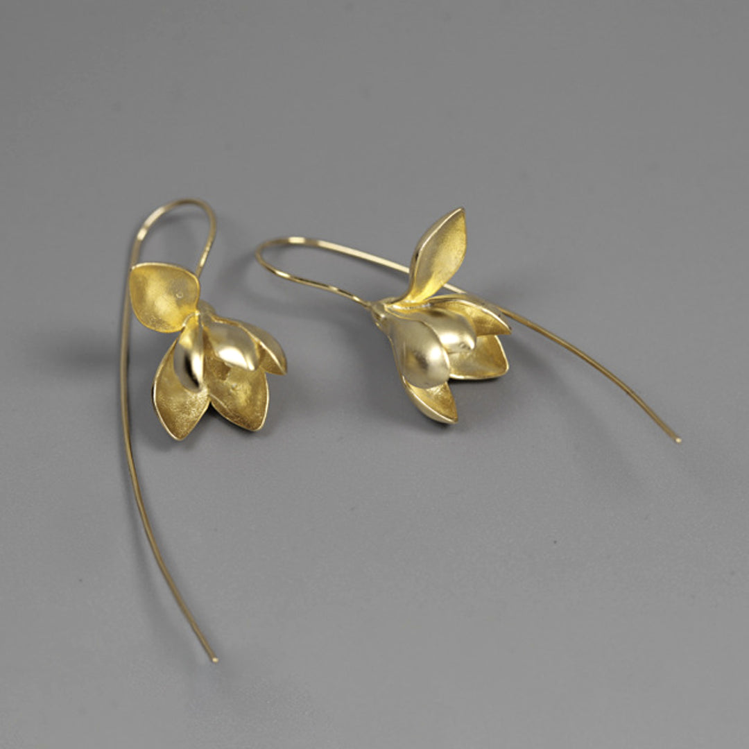 Magnolia-Earrings-By-Yonandole_5