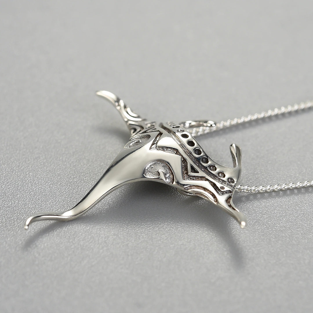 Manta-Ray-Pendant-With-Necklace-By-Yonandole_1