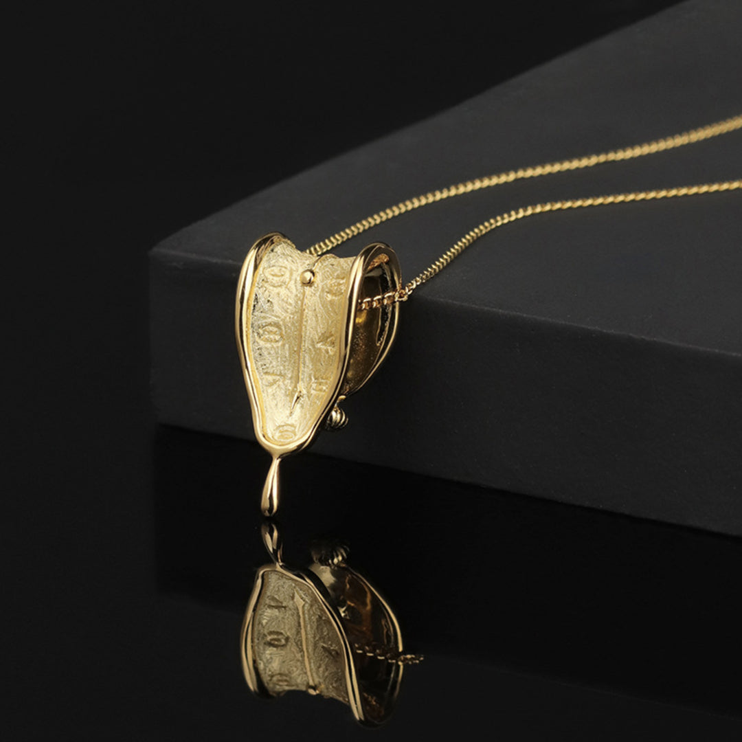 Melting-Clock-Pendant-By-Yonandole_6