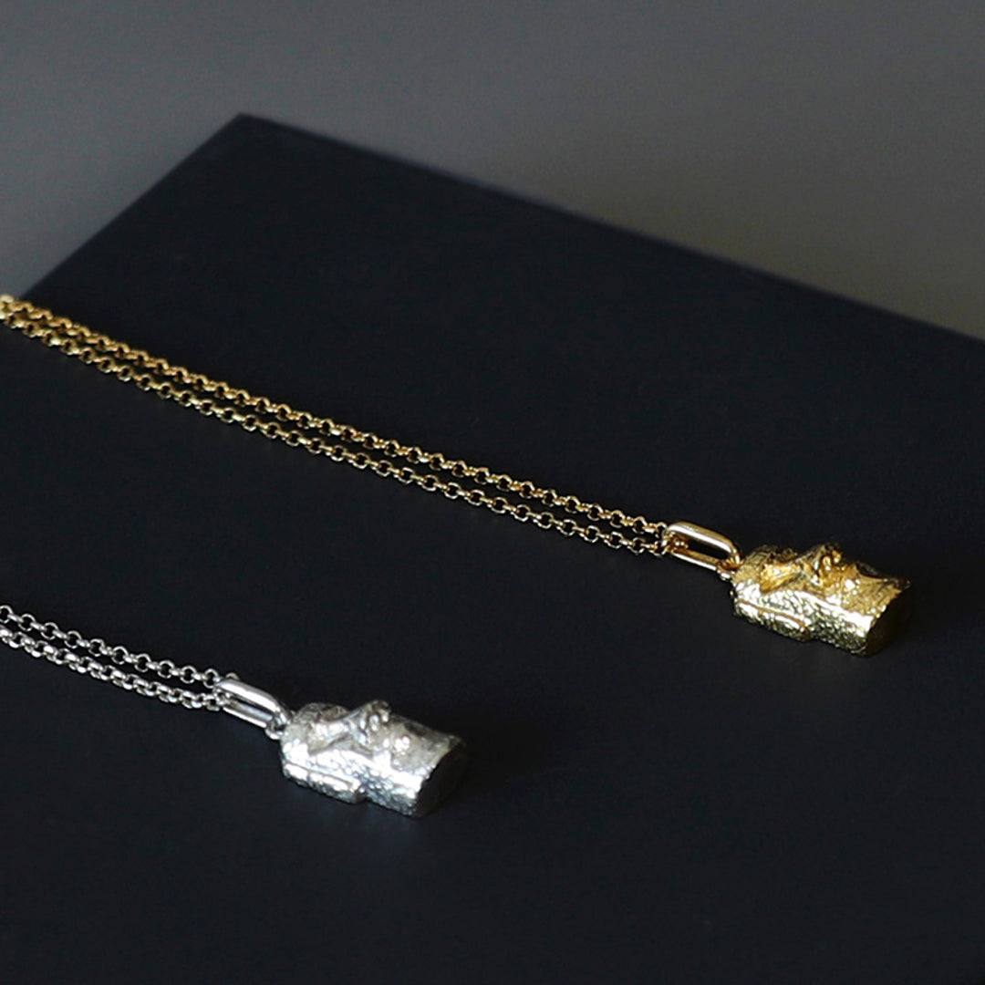 Moai-Pendant-And-Necklace-By-Yonandole_4