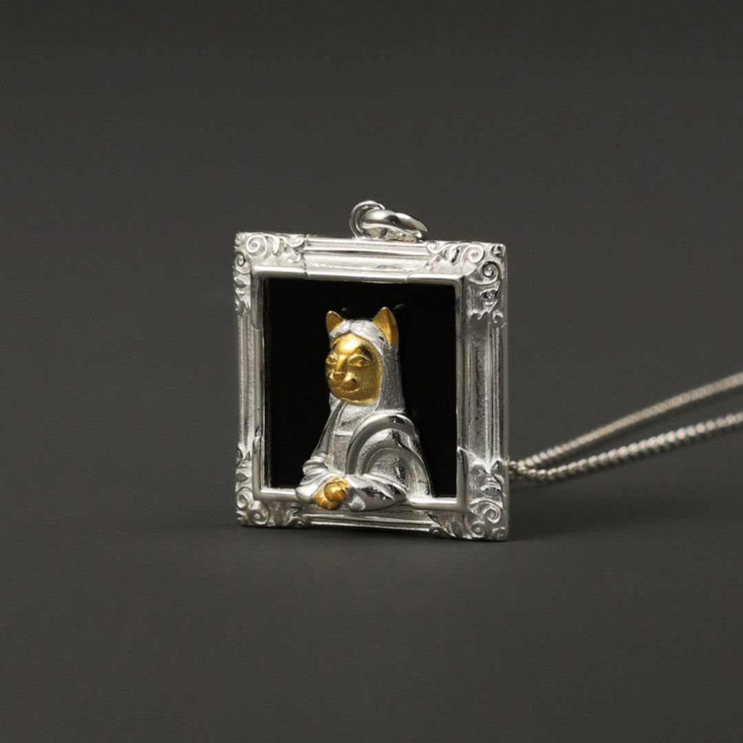Mona-Lisa-Cat-Pendant-By-Yonandole_1
