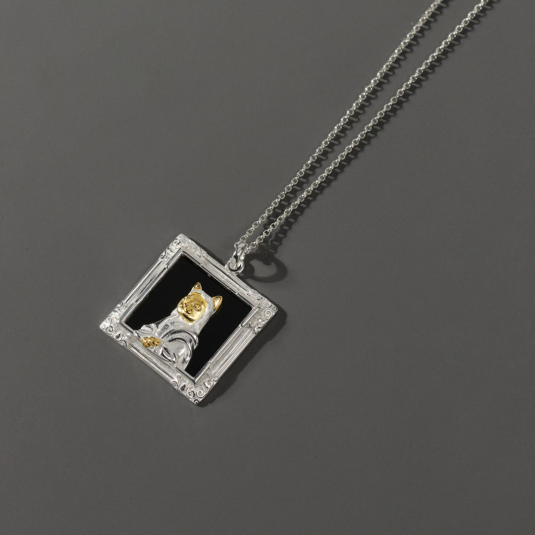 Mona-Lisa-Cat-Pendant-By-Yonandole_9