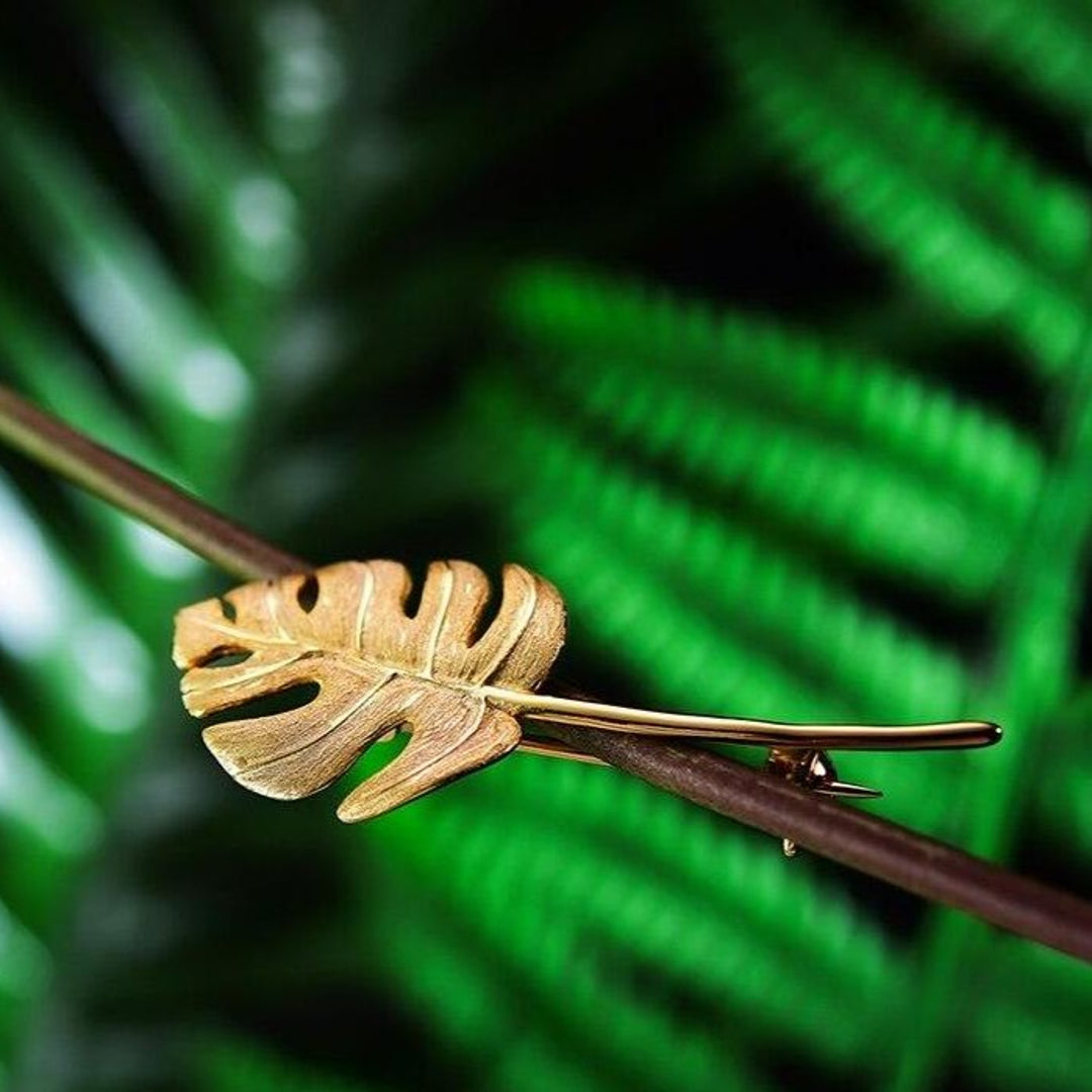 Monstera-Leaf-Brooch-By-Yonandole_6