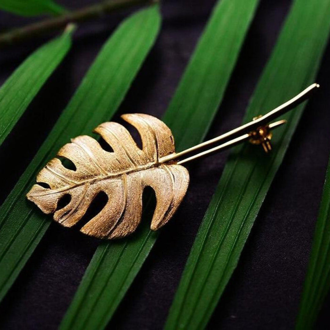 Monstera-Leaf-Brooch-By-Yonandole_8