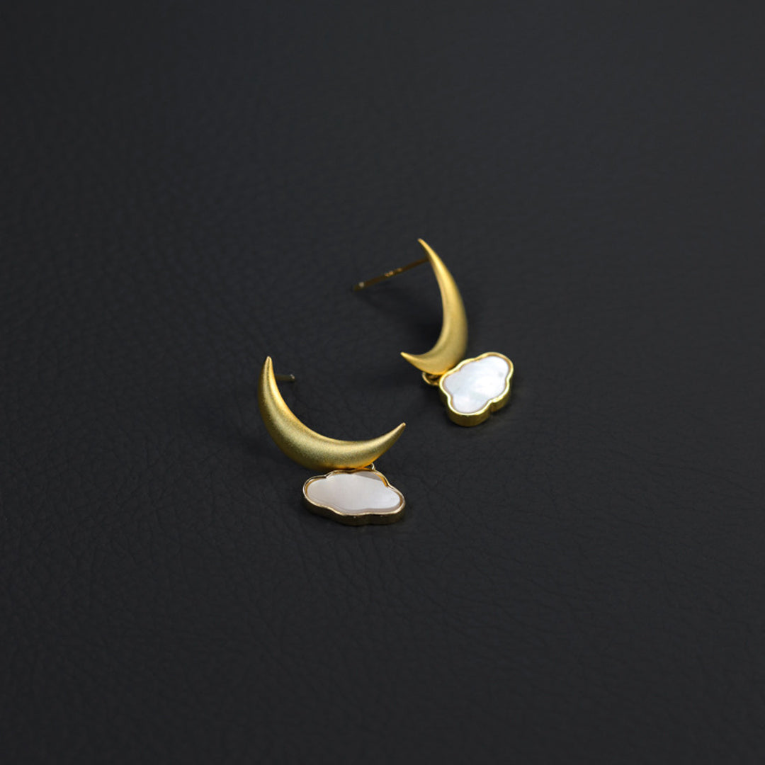 Moon-And-Cloud-Earrings-By-Yonandole_12a